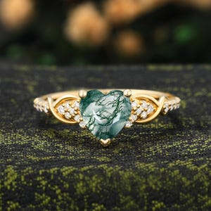 Heart Shape Moss Agate Engagement Ring, Vintage Infinity Knot Jewelry, Yellow Gold Bridal Ring