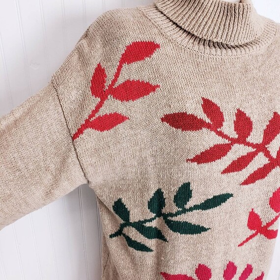 Vintage Basic Editions Leaf Print Turtle Neck Swe… - image 3