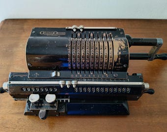 Original Odhner Mechanical Calculator from the 1930s in Working Order