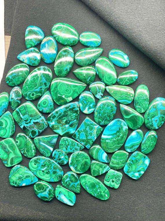 Chrysocolla Malachite Cabochon: Handcrafted Green Crystal Gemstone