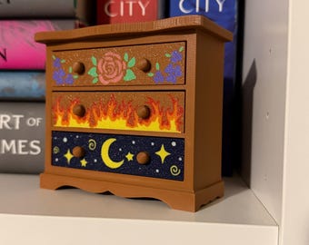 Feyre's Dresser (ACOTAR) Feyre's Dresser (ACOTAR)