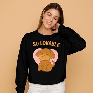 Maglietta "So Lovable Dog Lover", maglietta unisex in cotone pesante, maglietta divertente per animali domestici, regalo per genitori di cani, abbigliamento carino per amanti degli animali.