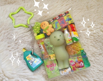Authentische Smiski Schmuck Tasche | Miniatur-japanischer Snack-Charme-Schlüsselbund-Schlüsselring | Plüschtier Gacha Gashapon | Heisei Retro