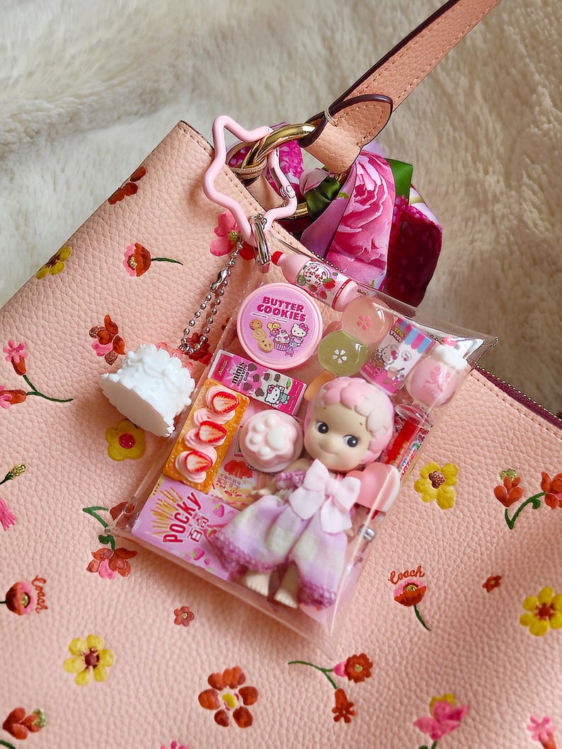 Authentischer Engel-Kirschblüten-Schmuckbeutel | Miniatur Japanischer Schlüsselbund Schlüsselanhänger | Kawaii Spielzeug Gashapon Snack Taschenanhänger | Upcycling Bild 2