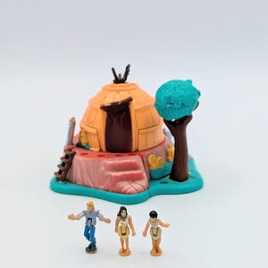 Polly Pocket Pocahontas - Etsy