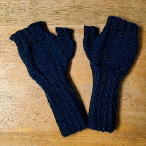 Pure Merino Hand Knit Ladies&#39; Fingerless Gloves- &#39;Navy Blue&#39;