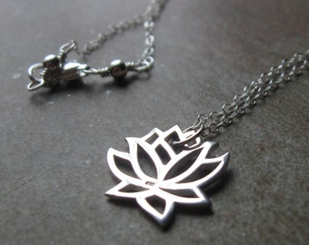 Layering necklace lotus flower