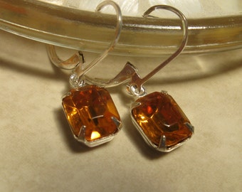 Topaz dangle earrings - vintage glass stone - silver earrings