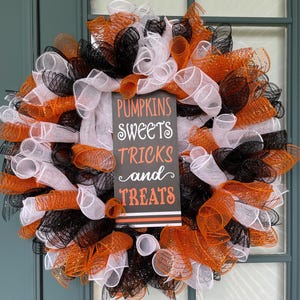 Pumpkins, Sweets, Tricks, and Treats Halloween Wreath