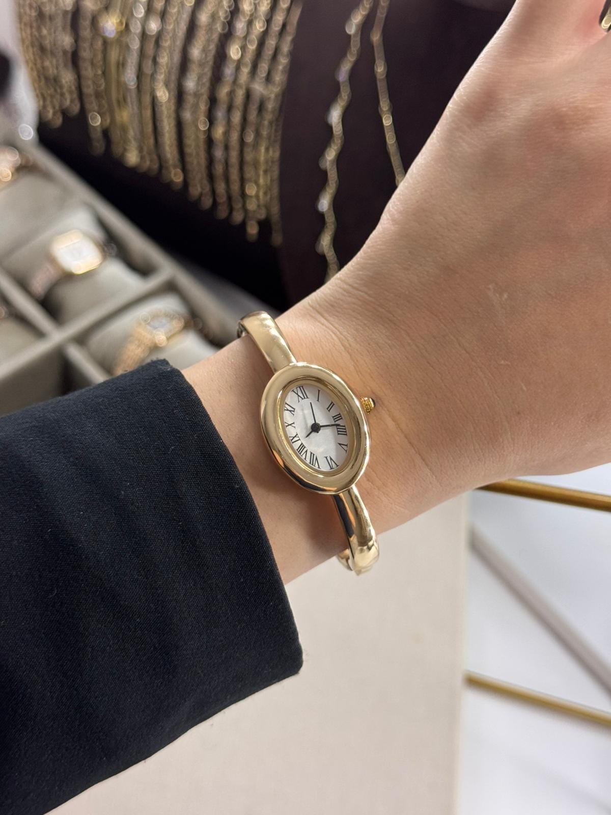Elegant Gold Bangle Watch for Women - Dainty 24mm Oval Dial Quartz Wristwatch Women main image 4