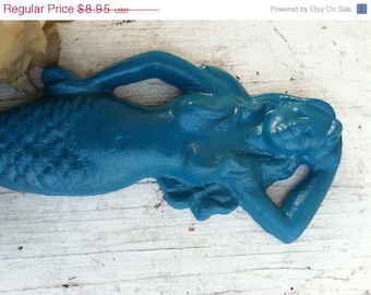 Lagoon Chic Mermaid Hook: Cast Iron Nautical Beach Decor