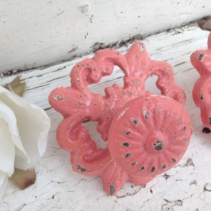 Drawer Pulls / Drawer Knobs / Shabby Chic Knobs / Fleur De Lis Knobs image 5