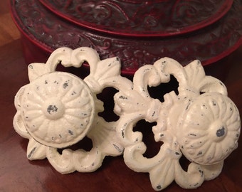 Shabby Chic Cast Iron Drawer Knobs - Off-White, Set of 2