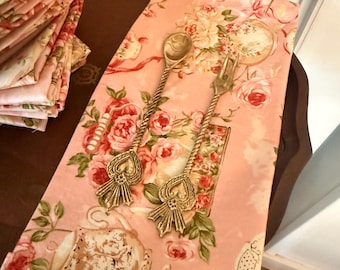 Handmade Teacup Pink Cloth Napkin: Shabby Chic Party Decor