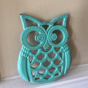 Gerson Rustic Cast Iron Metal Kitchen Trivet or Home Wall Decor Owl Gerson Rustic Cast Iron Metal Kitchen Trivet or Home Wall Decor Owl