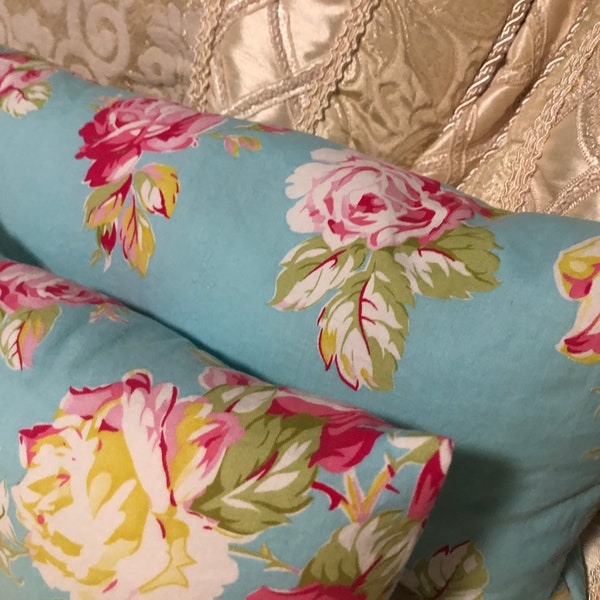 Pillows / Shabby Chic Pillows / Flower Pillows /  Throw Pillows / Handmade Pillows