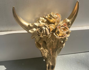 Cow Skull/ Cow Head/ Western Decor/ Home Decor/ Home and Garden Decor/ Cow Decor