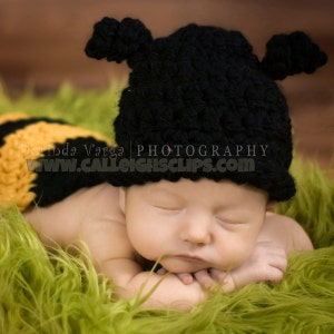 Cuddle Critter Cape Set Bumble Bee Newborn Photography Prop image 3