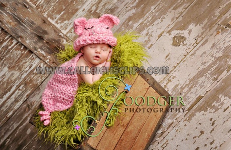 Pink Piggy Cuddle Critter Cape Set Newborn Photography Prop image 1