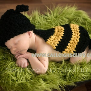 Instant Download Digital Crochet Pattern No. 6 Bumble Bee -Cuddle Critter Cape Set  - Newborn Photography Prop