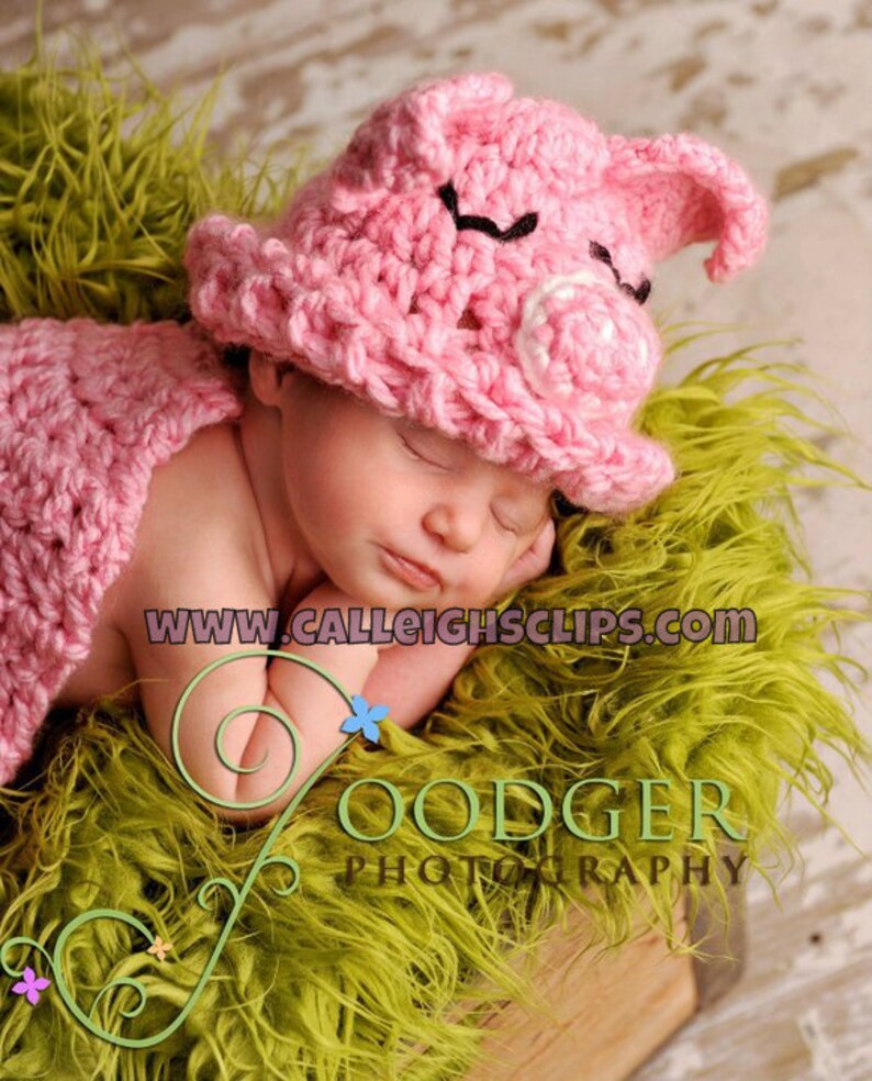 Pink Piggy Cuddle Critter Cape Set Newborn Photography Prop image 2