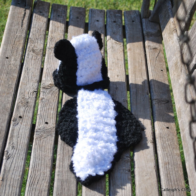Instant Download Crochet Pattern No 29 Lil' Stinker Skunk Cuddle Critter Cape Newborn photography prop image 3