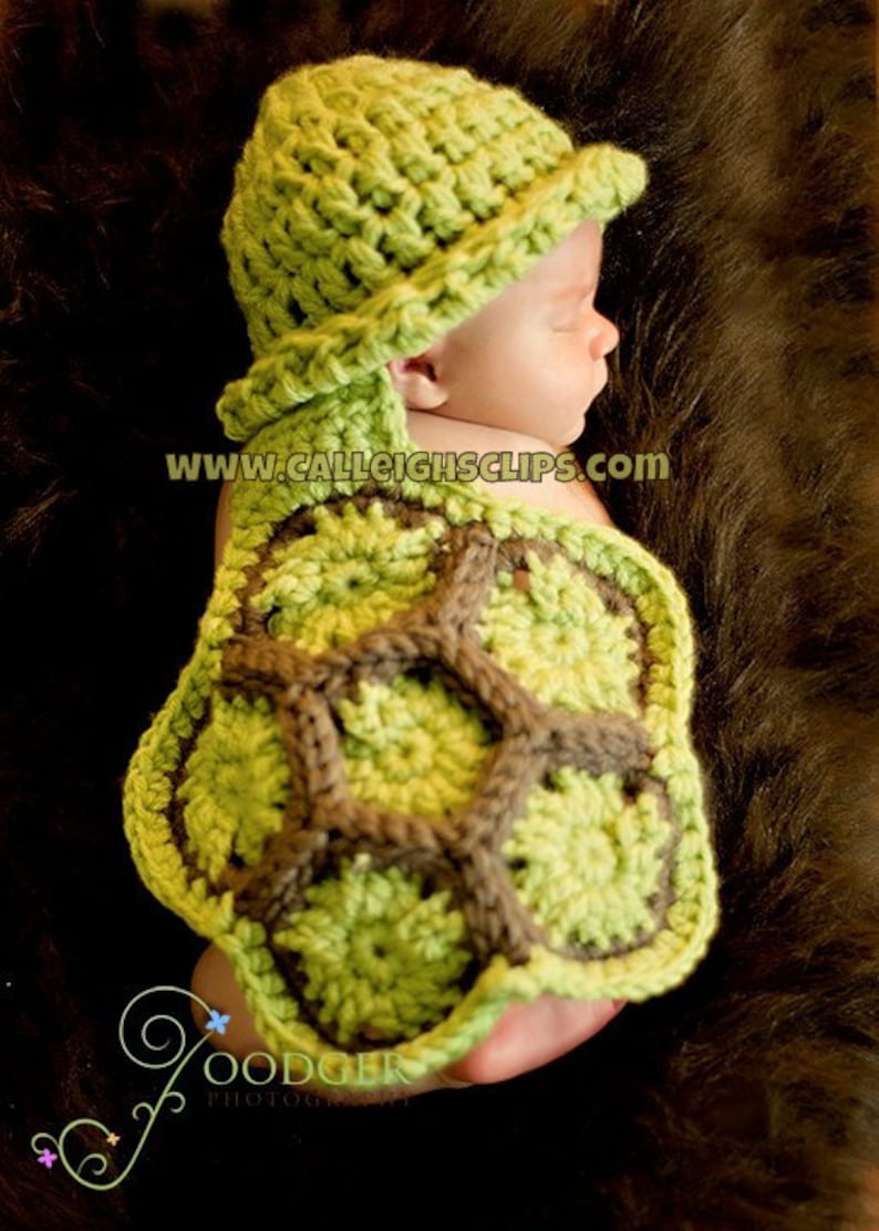 The Original Crochet Hatchling Turtle Cuddle Critter Cape Set Newborn Photography Prop image 4