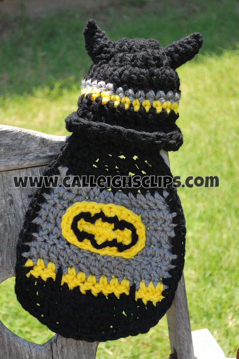 Instant Download Crochet Pattern No. 21 Batbaby and sidekick Cuddle Cape Set image 4