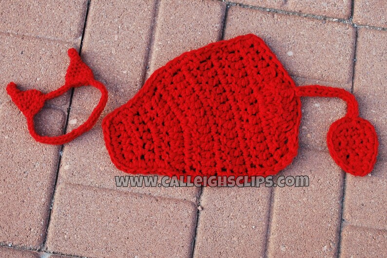 Lil' Devil Cuddle Critter Cape Set Newborn Photography Prop image 1