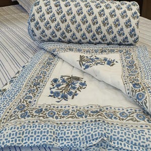 Indian Cotton Hand Block Printed Quilt, Blanket Bedspread Jaipuri Razai Bedspread Comforter, Cotton Winter Warm Razai Coverlet Quilt Blanket