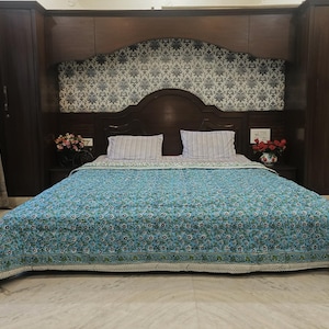 Hand Block Print Handmade Quilt, Floral Quilt, Cotton Quilt, Handmade Bedspread, Block Print Razai, Jaipuri Cotton Handmade Quilted Razai,