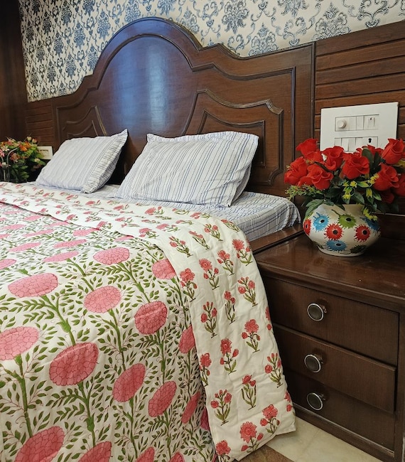 Indian Cotton Hand Block Printed Quilt, Blanket Bedspread Jaipuri Razai Bedspread Comforter, Cotton Winter Warm Razai Coverlet Quilt Blanket