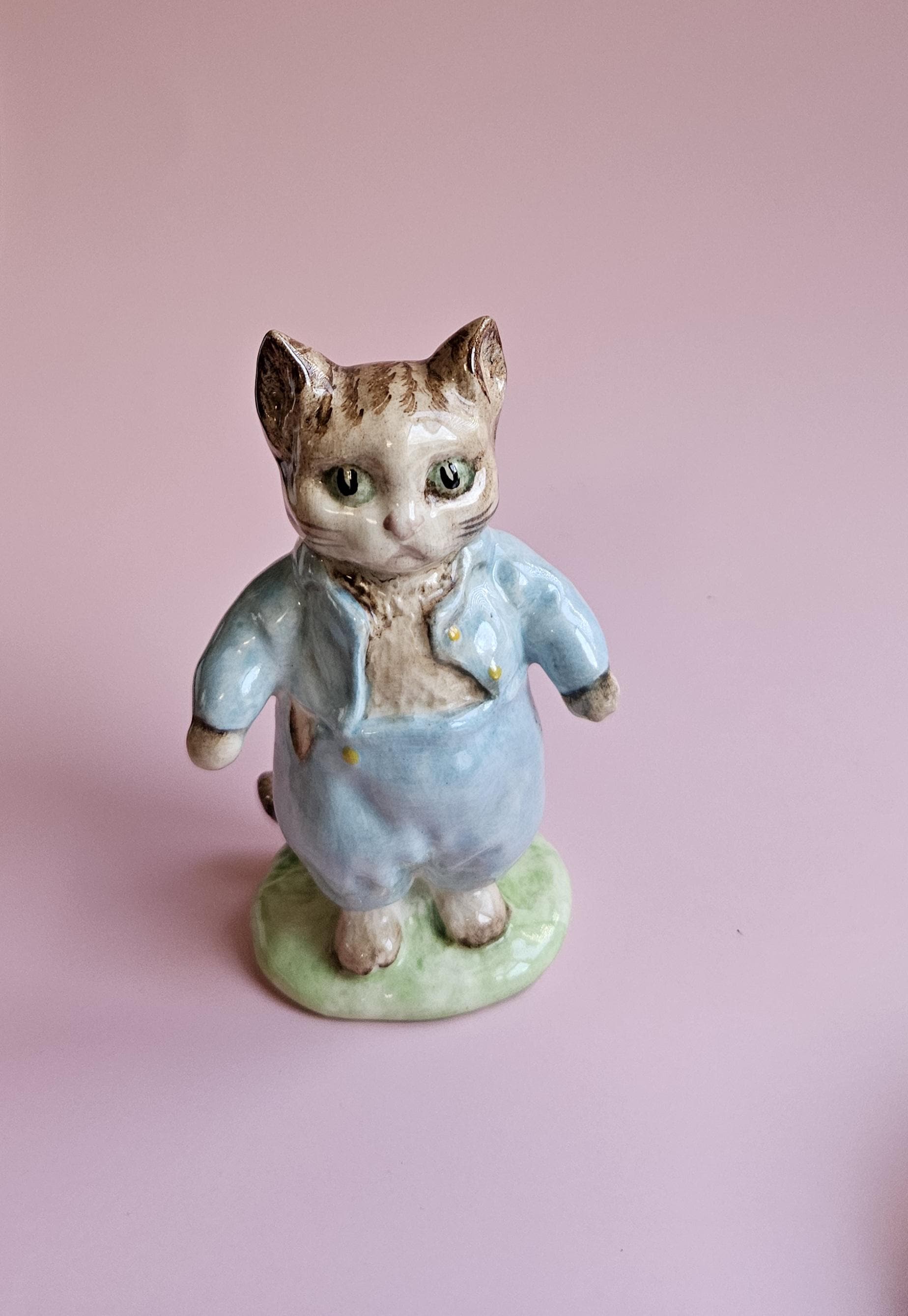 BESWICK ENGLAND　きたりすナトキン　 陶器オブジェ Beswick Figurines - Etsy