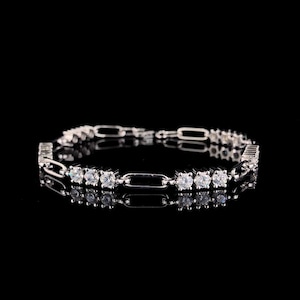 Silver Moissanite Bracelet – Dainty Diamond-Like Sparkle, Elegant Bridal or Everyday Jewelry, Gift for Her,silver bracelate diamond