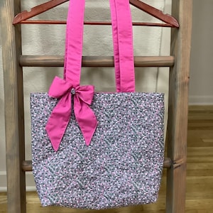 Quilted floral tote bag with bow- handmade vintage fabric shoulder bag