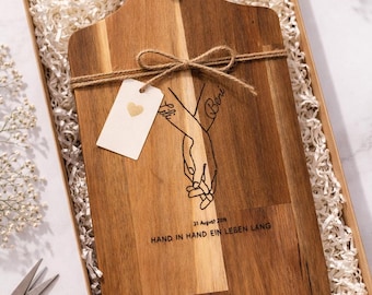 Gepersonaliseerde snijplank als huwelijksgeschenk, gegraveerde houten plank met namen, huwelijksgeschenk, cadeau voor stellen, jubileumgeschenk