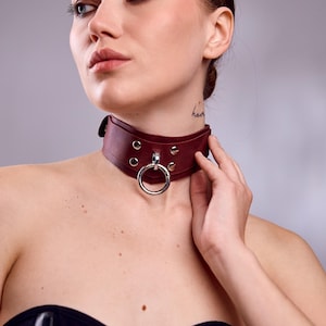 Collier en cuir avec laisse, collier en cuir et laisse en chaîne, laisse collier en cuir réglable, tour de cou en cuir véritable, collier fait main