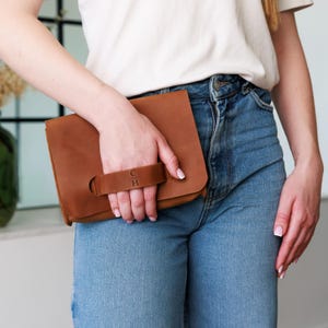 Cartera de cuero para mujer, Cartera de cuero, Cartera personalizada, Cartera de cuero, Cartera con asa, Cartera de mano, Cartera con monograma