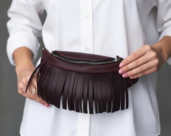 Riñonera de cuero con flecos, riñonera de cuero con flecos, riñonera de cuero con flecos, riñonera de cuero con flecos, riñonera de cuero estilo bohemio, riñonera para festivales