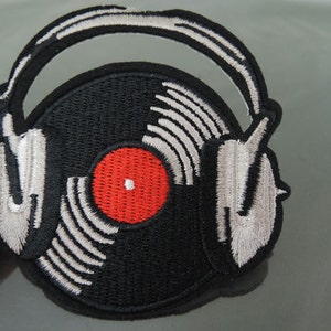 Iron on Patch Gramophone Record Patch Phonograph Record with Headphone Patches Large Iron on Applique Embroidered Patch Sewing Patch image 1