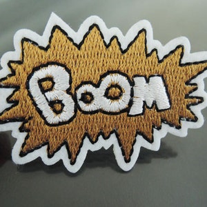Remendos de letras BOOM - Remendos de ferro ou costura em remendos de letras Remendo marrom Enfeites de boom Fontes de bordado