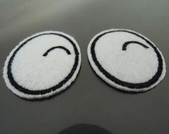 Iron on Patch - Eye Patch Black and White Eye Patches Cartoon Smile Eyes Iron on Applique Embroidered Patch Sew On Patch