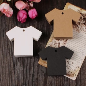 Etiquetas de papel kraft-50 peças, etiquetas kraft para camisetas, etiquetas de preço, etiquetas penduradas, etiquetas de presente, etiqueta marrom, etiquetas simples com furo 5cm x 5.9cm