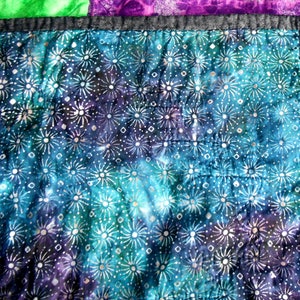 Space Lanterns quilt, outer space inspired, baby quilt, toddler quilt, lap quilt image 4