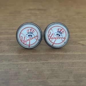 New York Yankees Baseball Stud or Dangle Earrings crafted from Authentic Baseball Cards, baseball jewelry, unique sports jewelry, vintage