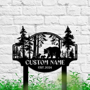 Custom Bear Family Garden Sign, Personalized Name & EST. Year, Metal Forest Decor, Cabin Lake House Decor, Bear Family Gift, Bear Lover Gift