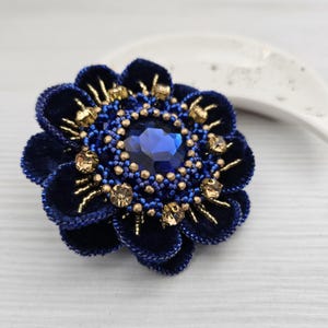 Large Velvet Blue Flower Brooch – 8cm Handmade Beaded Pin with Crystal Center, Royal Blue Gold Statement Jewelry, Unique Gift for Her