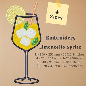 Op de afbeelding: Borduurontwerp van een Limoncello Spritz cocktail. Het ontwerp toont een gele drank met ijsblokjes, een schijfje citroen en een rietje. De tekst "Limoncello Spritz" en maatdetails zijn inbegrepen.