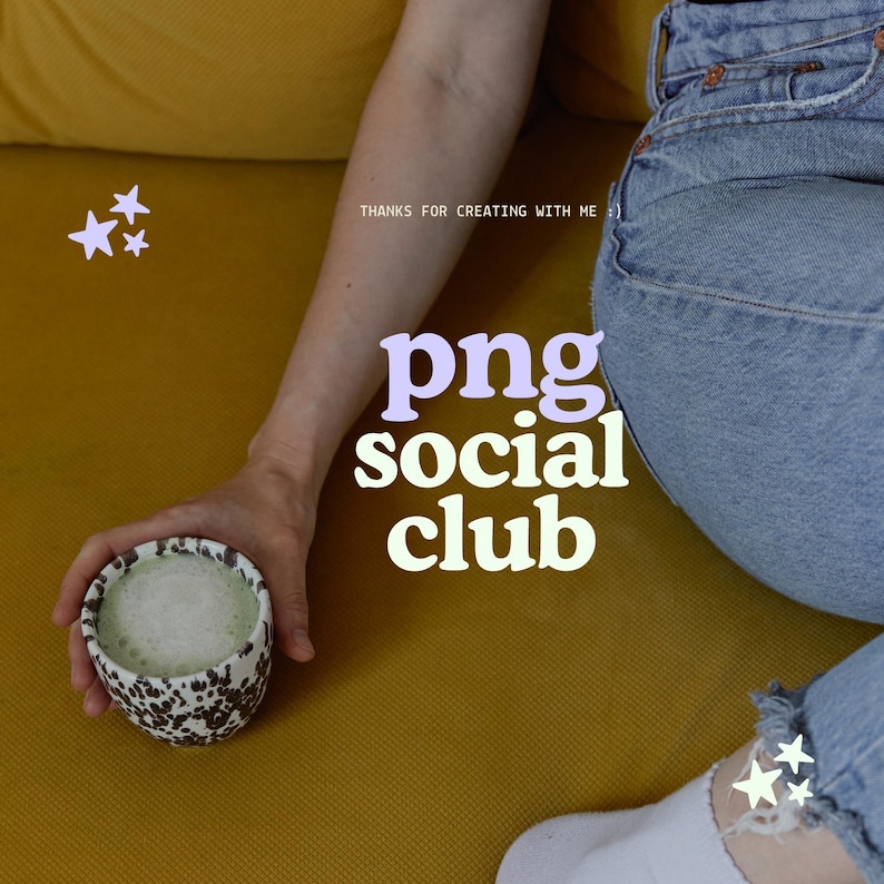 Puede incluir: Una peque&ntilde;a taza de cer&aacute;mica con un patr&oacute;n moteado en blanco y negro que contiene una bebida verde claro. El texto "png social club" y "THANKS FOR CREATING WITH ME :)" est&aacute; superpuesto, junto con peque&ntilde;os gr&aacute;ficos de estrellas.