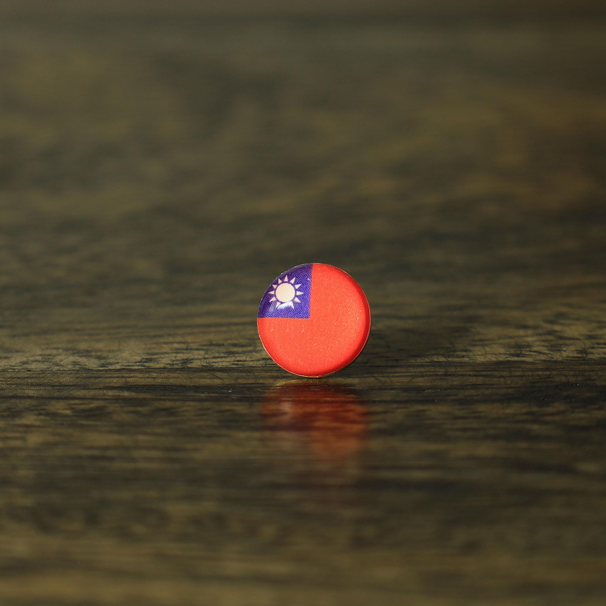 Taiwan Flag Map Pin | Taiwan Flag push pin | Taiwan map pin for wood map